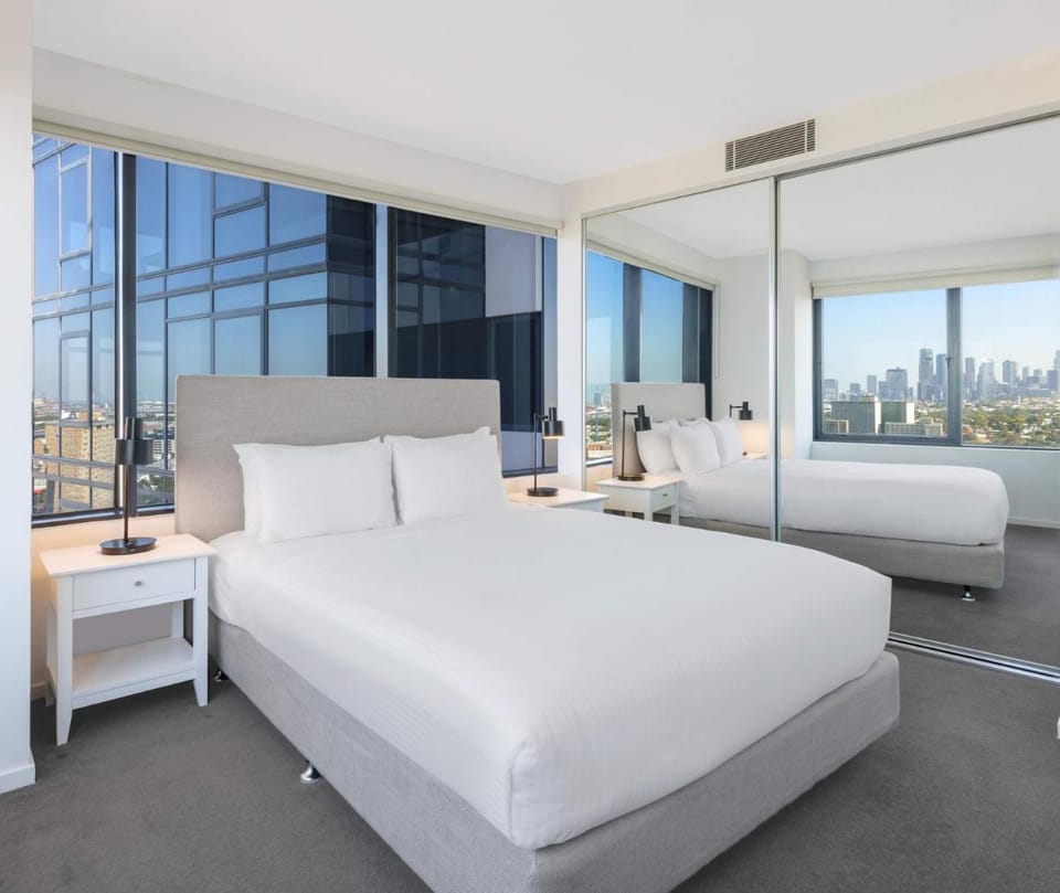 Oaks Melbourne Flemington Suites Apartment in Melbourne