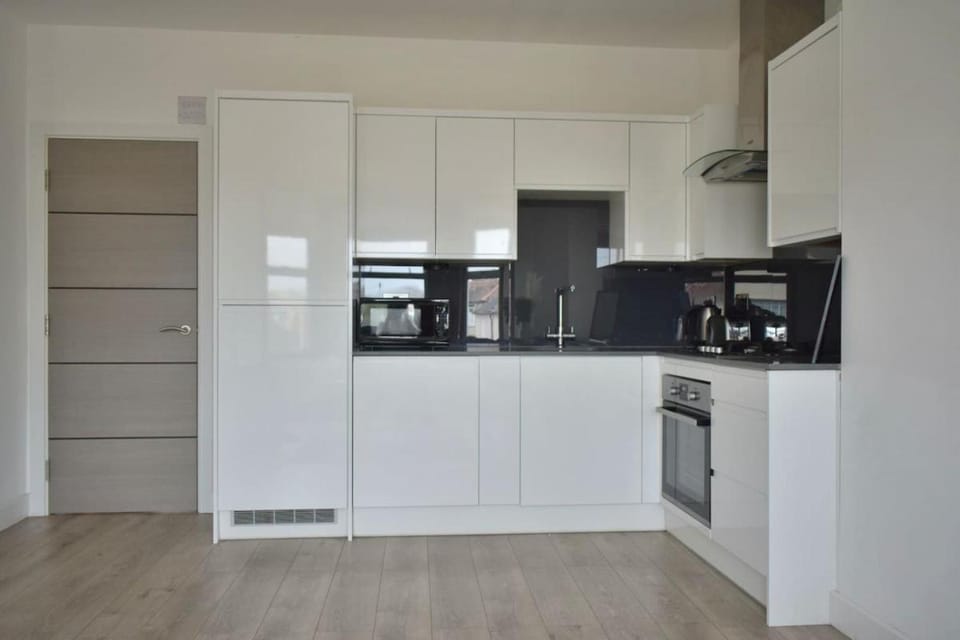 Modern 1 bedroom apartment in Hornchurch Apartment in Romford