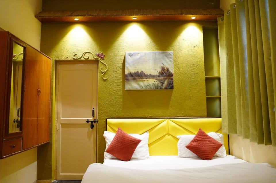 Hotel Radha Haveli Hotel in Uttar Pradesh