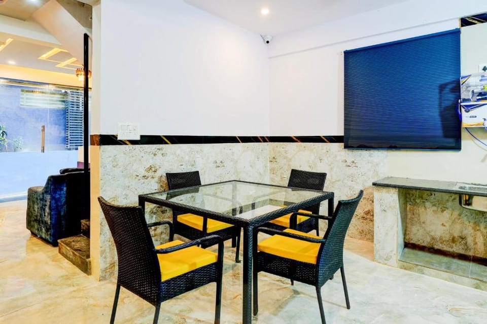 Hotel Qubenest Splendour Manyata Tech Park Hotel in Bengaluru