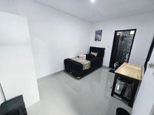 Kost The Kayu Sari House Apartment in Jakarta
