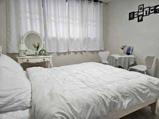 Atti  2 rooms (Q, Q) Vacation rental in Pyeongtaek-si