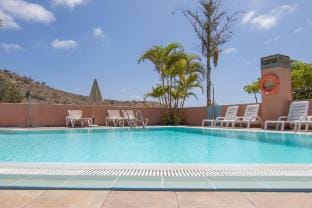 HomeForGuest Salobre Villa, 5PAX, WIFI, POOL, GREAT VIEWS Villa in Comarca Sur