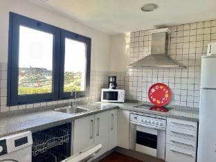 HomeForGuest Villa in Salobre with magnificent views of the golf course. Villa in Comarca Sur