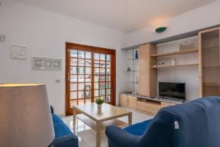 Luma Abades in Arico Apartment in Abona