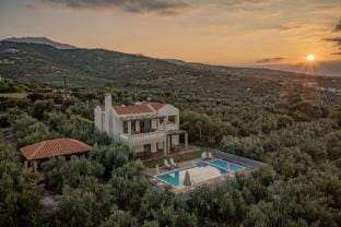 Villa Panorama - With 60m Private Pool Villa in Crete