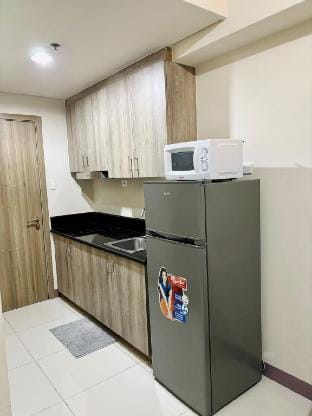 Affordable & Comfy Stay at Coast Residences Pasay Apartment in Pasay