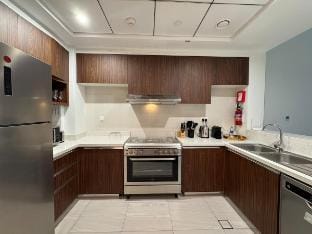ASHRI Luxe apt | 5 mins Downtown Dubai near Metro Vacation rental in Dubai