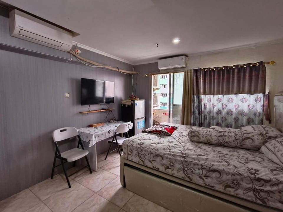Sentra Timur Residence by Daisy  Apartment in Jakarta