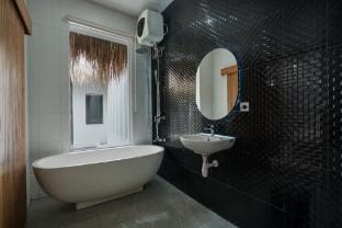 Queen D1 Villa by Betterplace Villa in Kuta