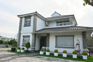 稻_大鵬灣—屏東東港包棟民宿 Vacation rental in Kaohsiung