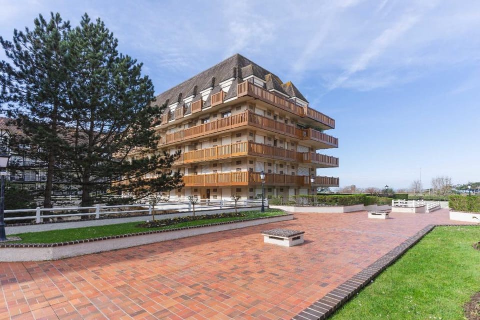 Luxurious apartment 4 people - Casino BarriAre Hotel in Deauville