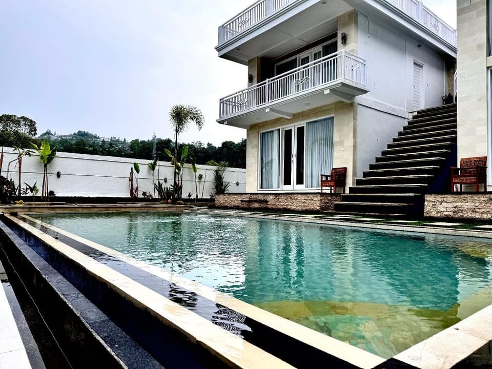 Hayanavilla Hotel in Karangasem Regency