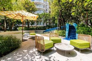 Phyll Phuket: Luxury Resort-Style Comfort Apartment in Kathu