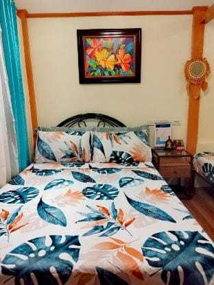 Hillside Cabin surrounded with lush greenery. Vacation rental in Central Visayas