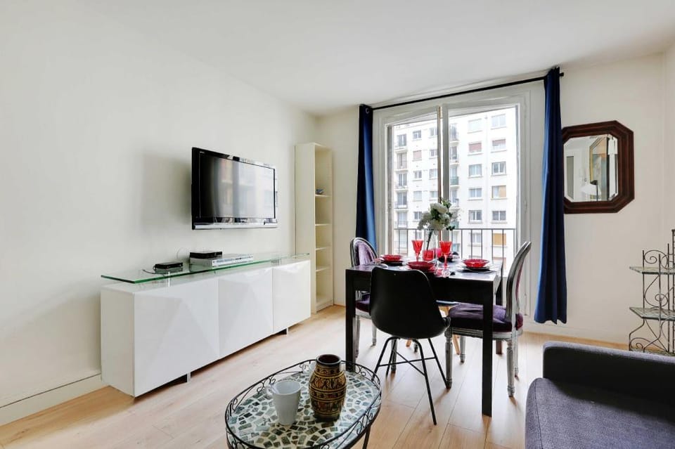 Charming apartment - 2BR/6P - Saint-Lambert Apartment in Issy-les-Moulineaux