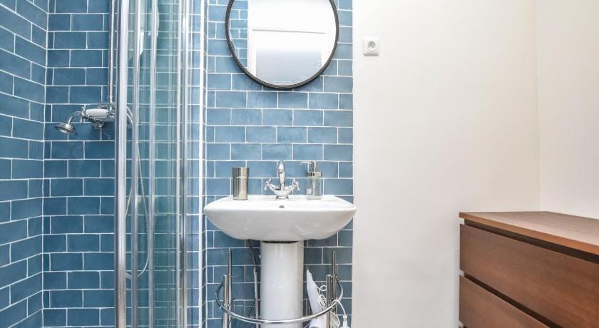 Chic apartment - 3BR/8P - Canal Saint-Martin Apartment in Paris
