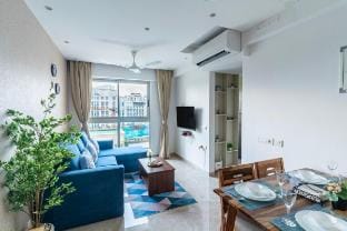 Graceful, Vivid 1bhk Apt in Hiranandani Powai Vacation rental in Mumbai