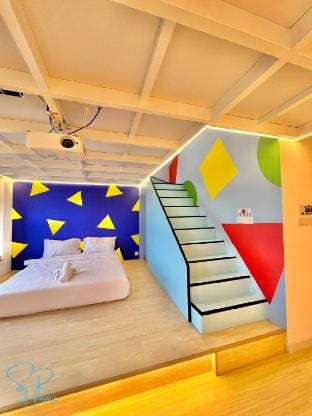 Shin Chan Theme w Slide Near Legoland at Sunway Grid Vacation rental in Johor