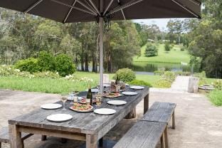 The Bundanoon Lakehouse Vacation rental in Bundanoon