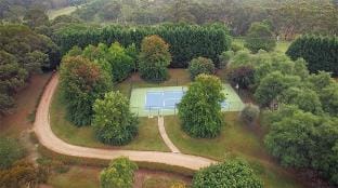 The Bundanoon Lakehouse Vacation rental in Bundanoon