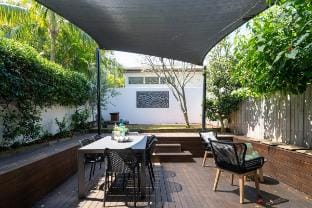 Artscape - Luxurious Bondi Beach Family Villa! Vacation rental in Sydney