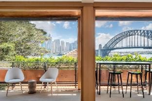 Heatherbrae I - World Class Harbour Bridge Views! Vacation rental in Sydney