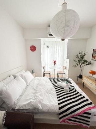 Luxx Haven Cozy Staycation W/ Free Pool Access Apartment in Quezon City