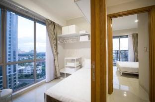 Comfy clean minimalist 2BR @ The Mansion & Netflix Vacation rental in Jakarta