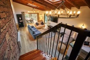 The Old Stables Alyth - Hot Tub, Sauna and Cinema Vacation rental in Scotland