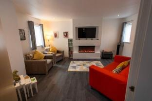 Hampton 3-bedroom Luxury Escape With Parking Vacation rental in Huntingdonshire District