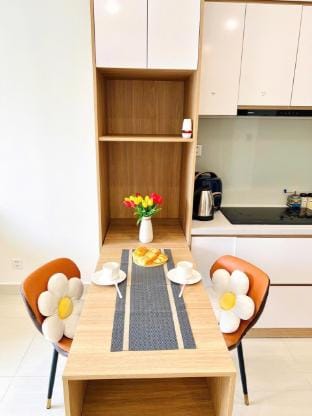 Căn hộ 2PN Vinhomes Q9 Apartment in Ho Chi Minh City