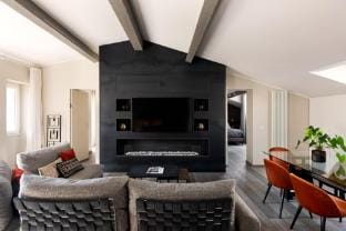 Idyllia | Borgognona Luxury Home Apartment in Rome