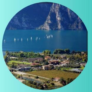 Di fronte al Lago Apartment in Peschiera del Garda
