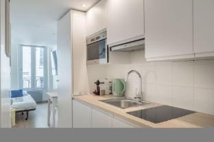 Lavie Maison: Paris A/C Retreat Apartment in Paris