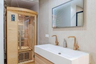 Lavie Maison A/C & Sauna Apartment in Paris