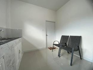 Minimal villa  Vacation rental in Chon Buri Changwat