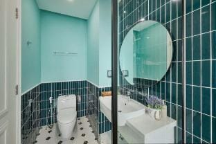 Sunset Hillside - BEST SEA VIEW (Free pool & gym) Vacation rental in Phu Quoc