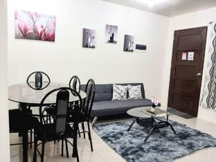 2Bedroom Townhouse Fully Furnished  for Rent. Vacation rental in Central Visayas