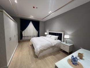 شقه انيقه ثلاث غرف VIP Apartment in Al Khobar