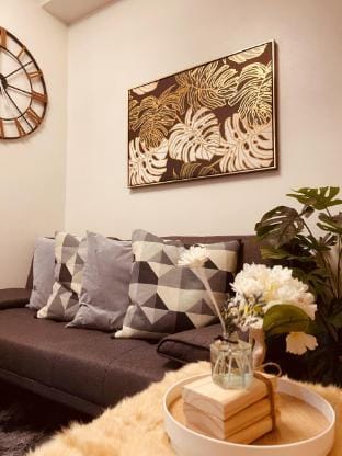 Primrose @ Shore 2  1 bedroom by JBCo Vacation rental in Pasay