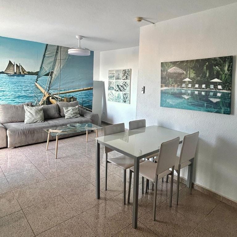 Lovely 2 Bedroom apt. in Las Americas (K202) Apartment in Playa de las Americas