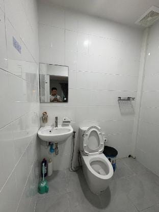 Carden Café Vacation rental in Laos