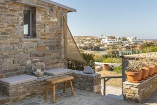 Vitamine Sea House - Island Living Paros Vacation rental in Paros, Greece