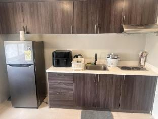 Casa Alicia - Gilmore Tower Apartment in Quezon City