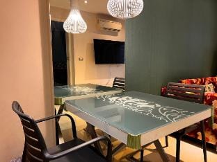 Grand Caribbean 1BR Condo near Jomtien Bus Station Vacation rental in Pattaya City