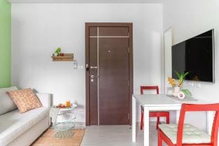Great Hill NaiYang Tropic View Vacation rental in Phuket