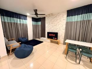 Casa Suria Homestay (Corner Lot + Full A/C + WiFi) Vacation rental in Selangor, Malaysia
