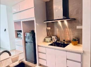 City View@JB Midvalley 2+1BR Infinity Pool 8-13pax Vacation rental in Johor Bahru