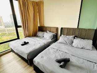 Southkey @ Mid Valley_Premium Suites 2+1Bedroom Vacation rental in Johor Bahru
